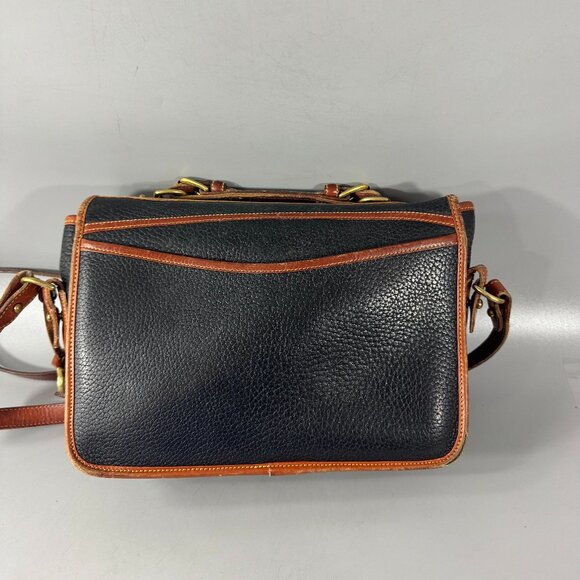 Vintage DOONEY & BOURKE BLACK ALL WEATHER LEATHER Crossbody Shoulder Purse - Picture 5 of 13